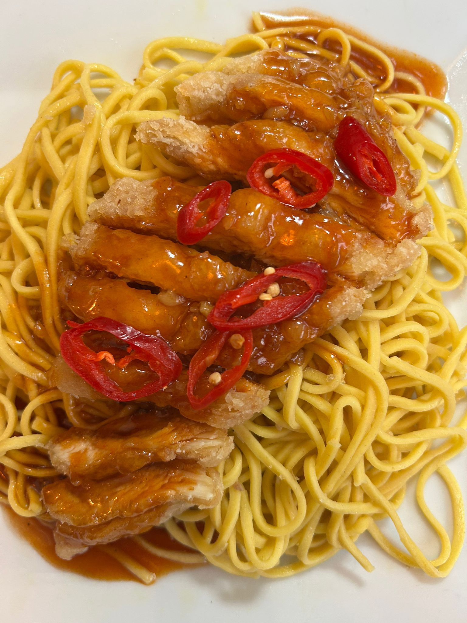 Vietnamese chicken with noodles
