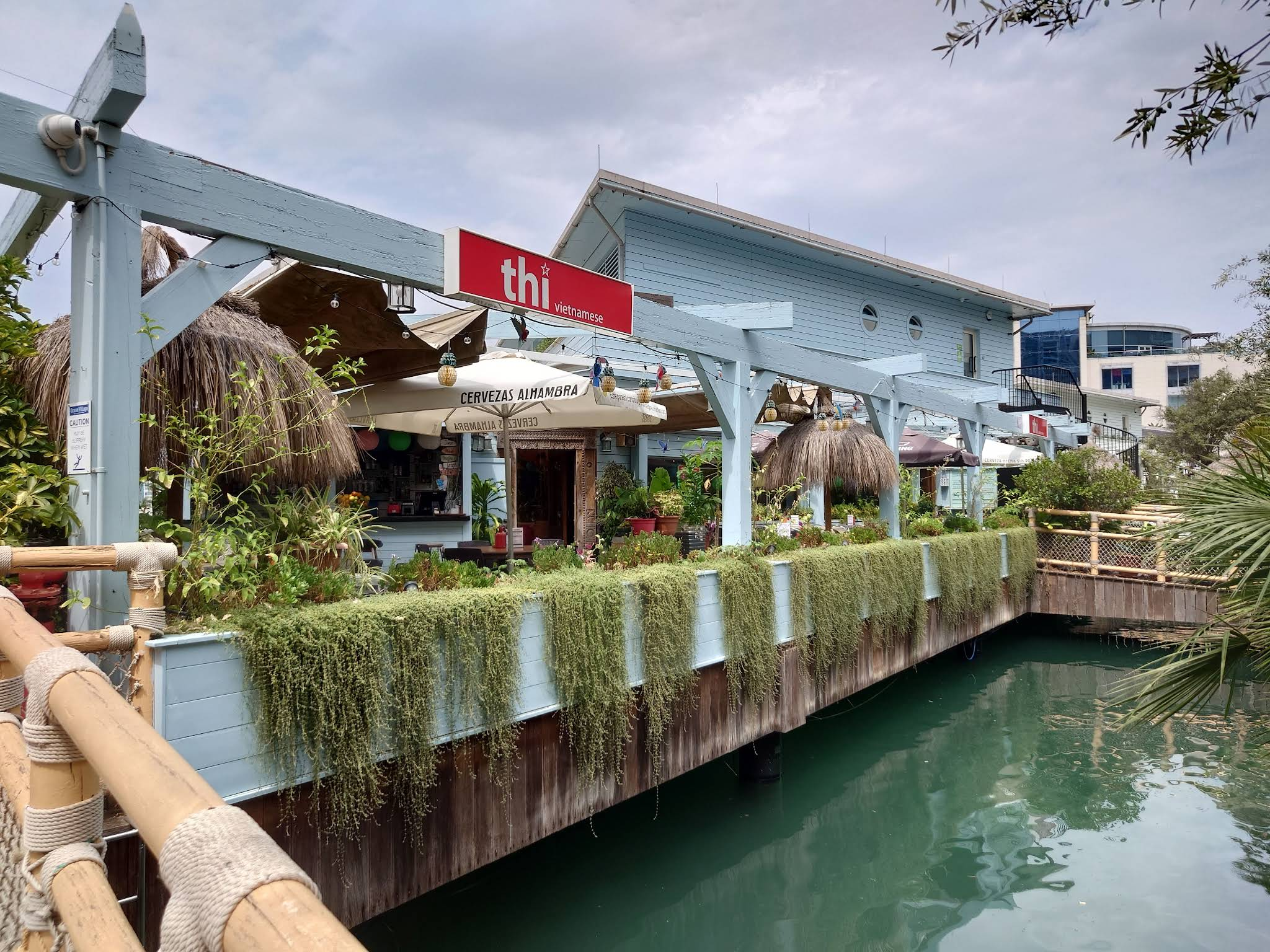 Thi Vietnamese restaurant exterior